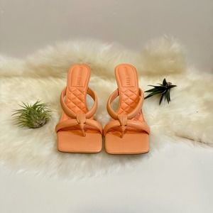 Gianni Bini Peach/Coral Dressy Sandal Heels. Size 8. NWT No Box